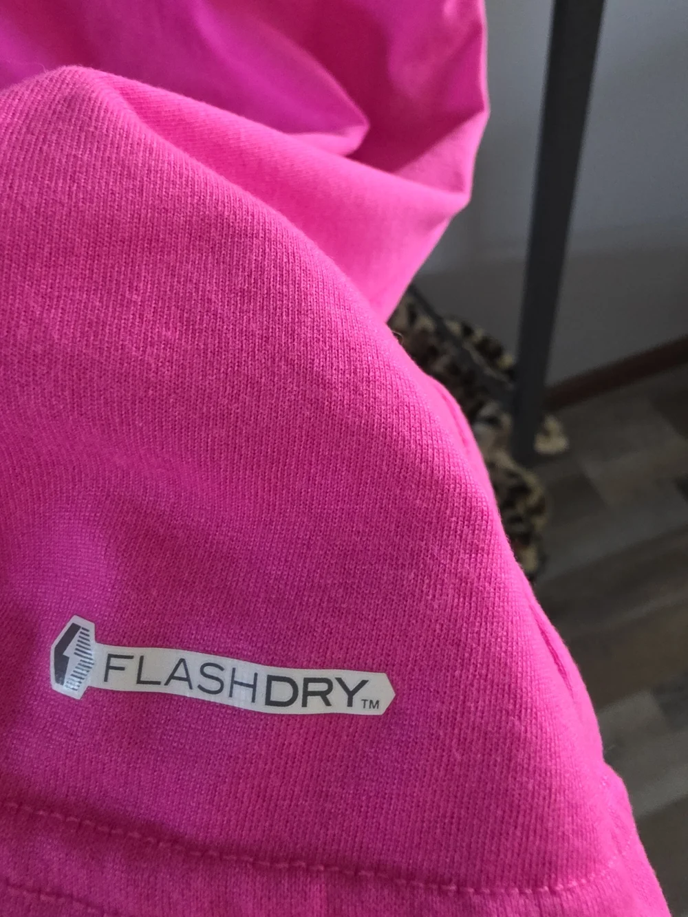 The North Face Women's FlashDry  Short Sleeve Top Size Medium - Picture 5 of 8